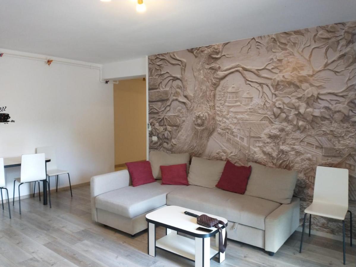 Apartment In Complex Rezidential Cu Parcare. *